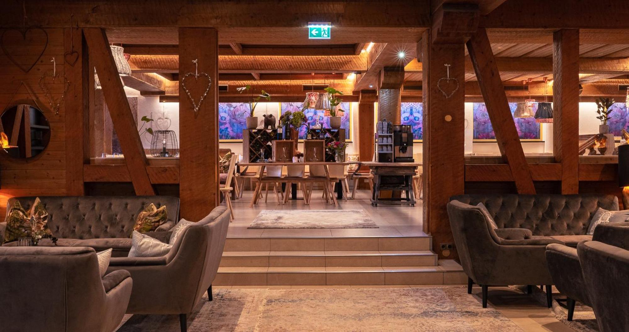 Berghotel Basur - Das Schihotel Am Arlberg Флирш Экстерьер фото
