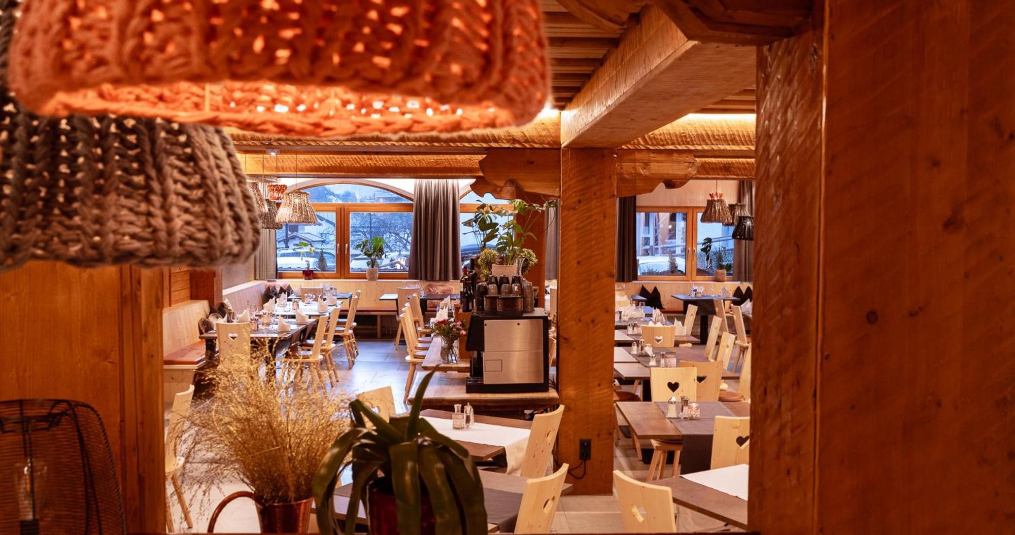 Berghotel Basur - Das Schihotel Am Arlberg Флирш Экстерьер фото